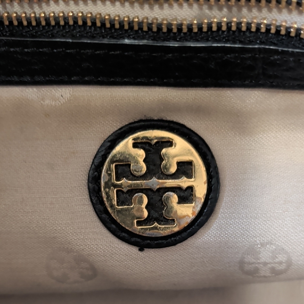 Tory Burch Mini Amanda Crossbody Black/Gold GUC - Picture 7 of 12